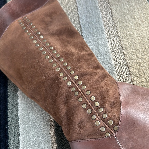Genuine leather brown boots, Macys Alfani suede and stud detail - Picture 11 of 15